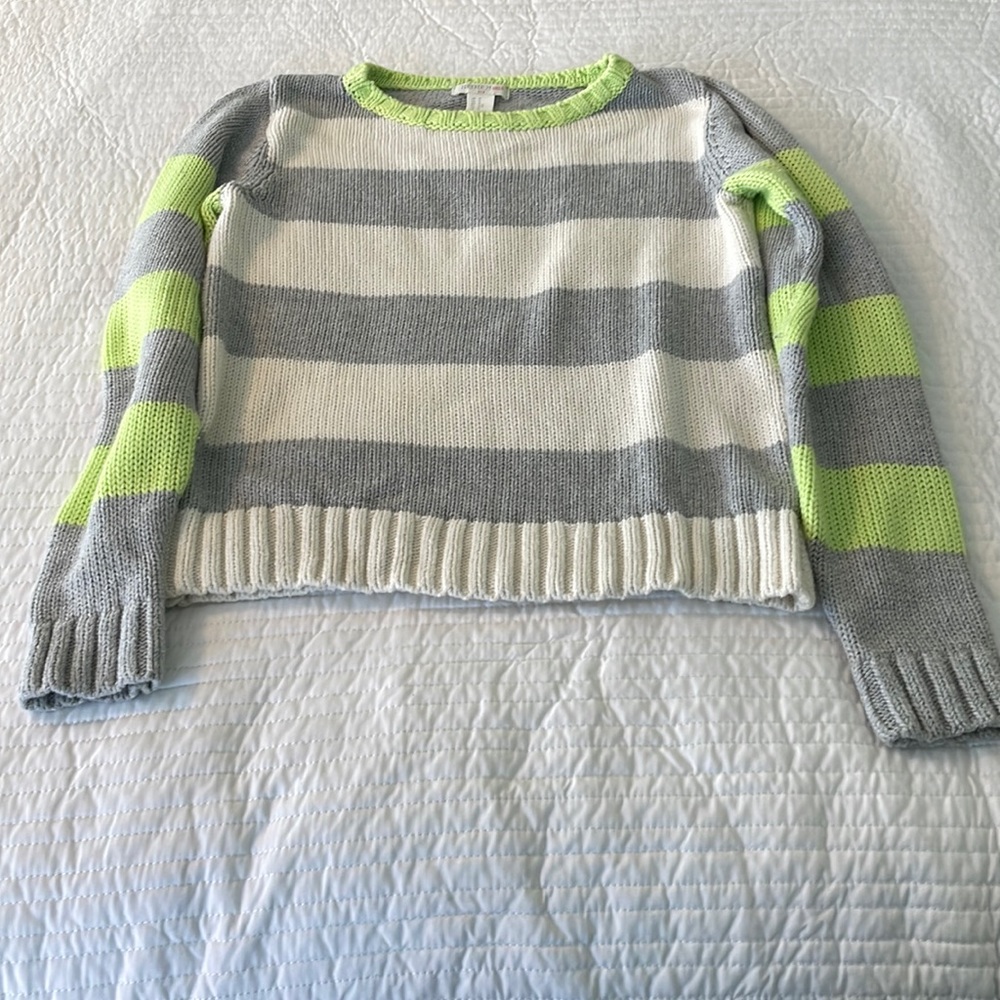 Forever 21 gray white green strip. Size medium. Teen sweaters